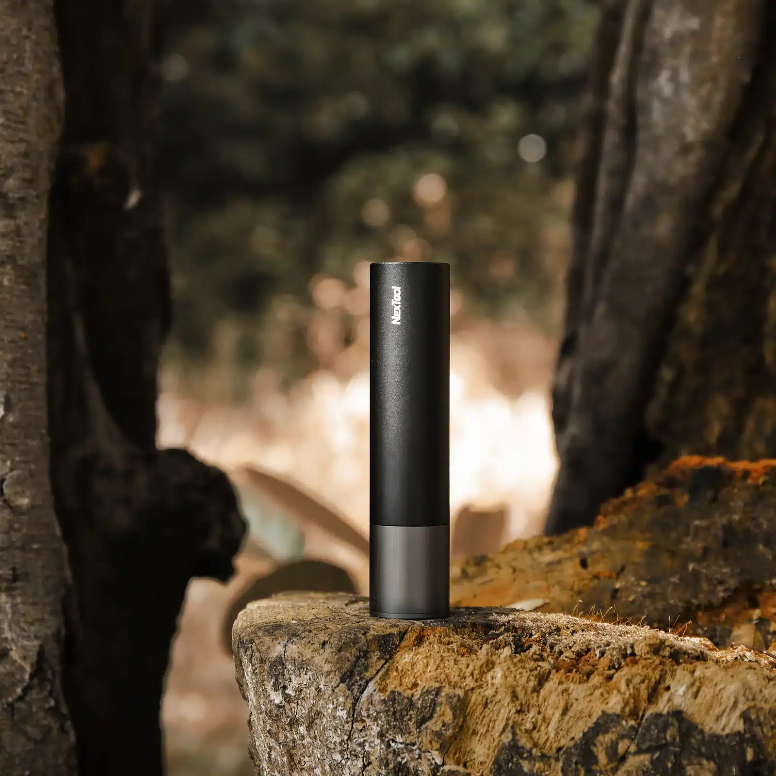 NexTool Simplicity Zoom Flashlight NE20163