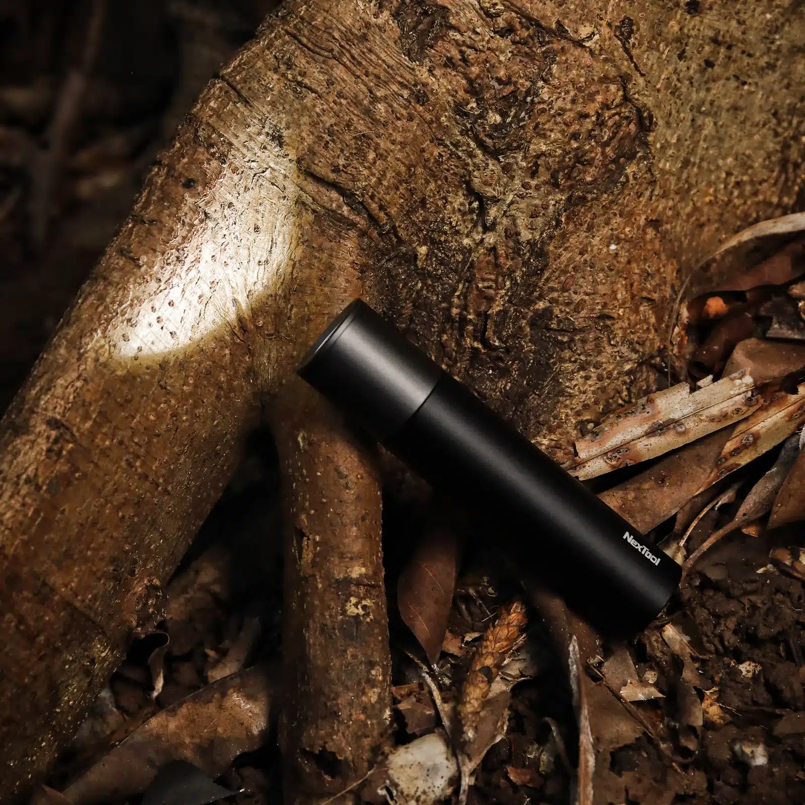 NexTool Simplicity Zoom Flashlight NE20163