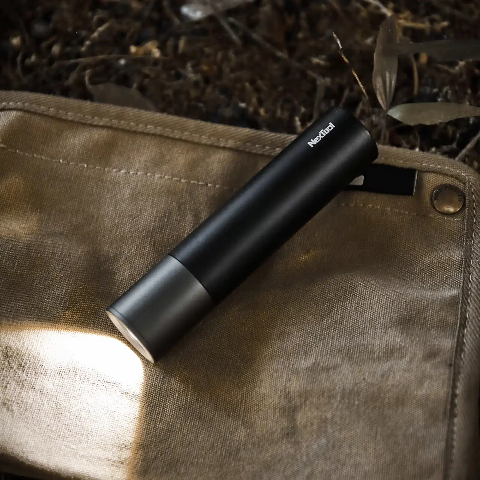 NexTool Simplicity Zoom Flashlight NE20163