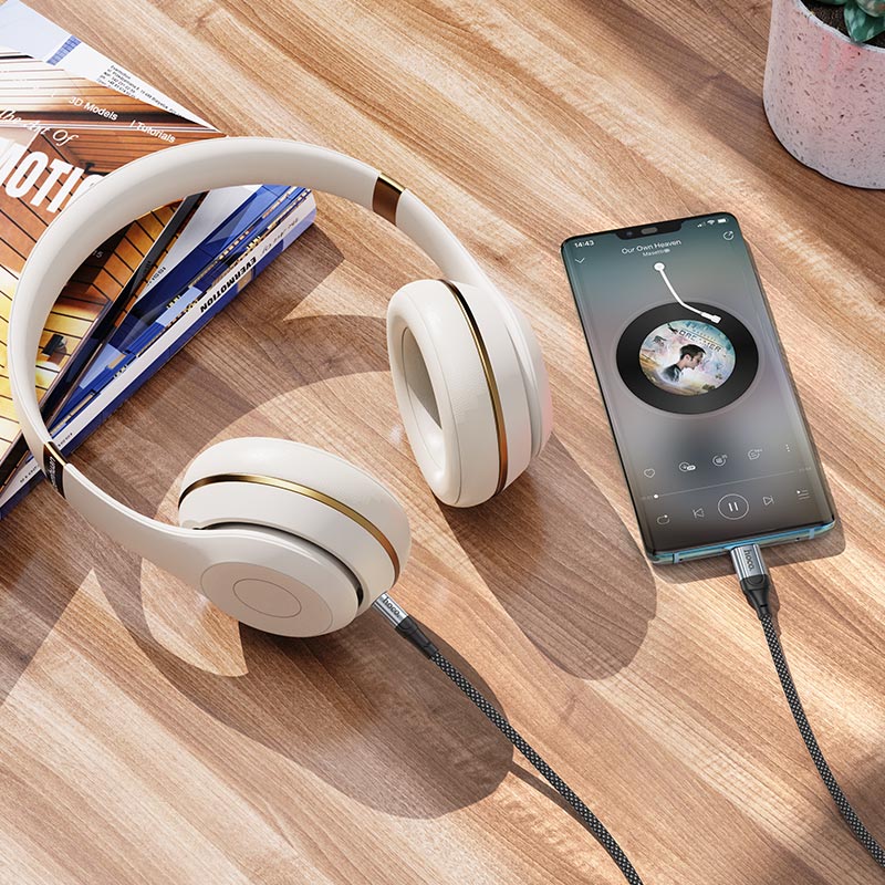 Hoco UPA26 1 Meter Type C to 3.5mm Aux Audio Cable 1