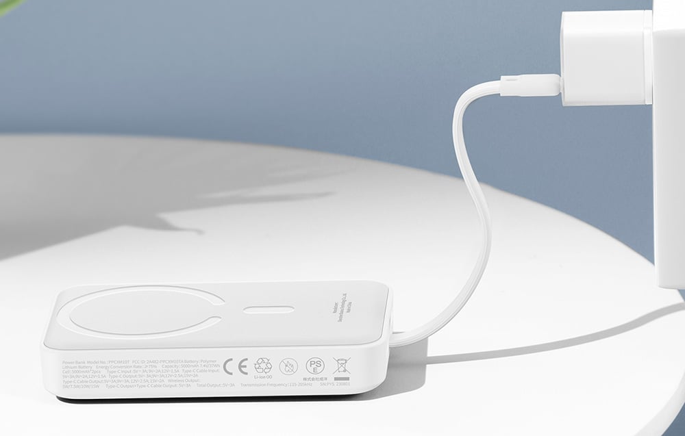 Baseus Mini 10000mAh 30W Magnetic Powerbank FC Bayern Edition 2