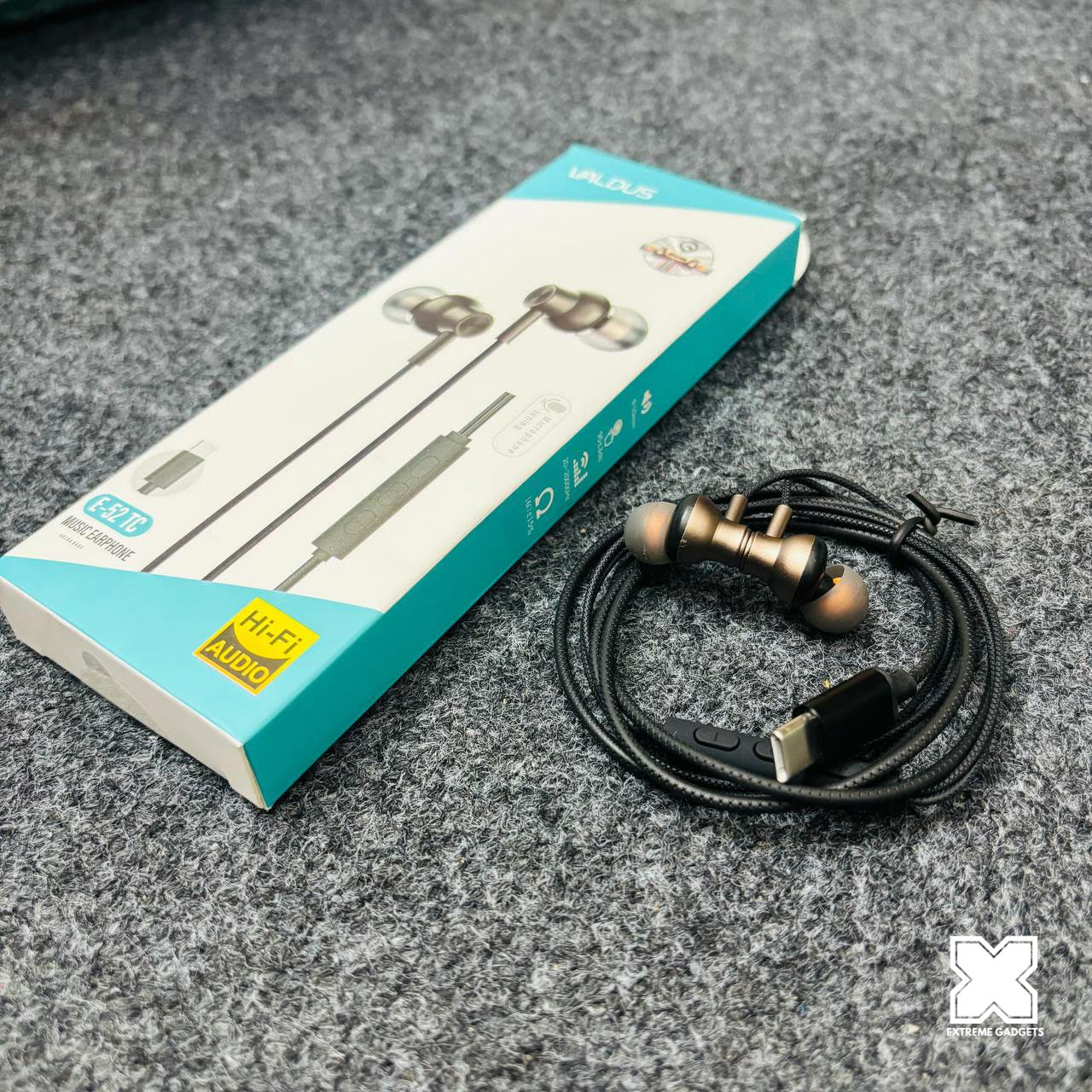 VALDUS E 52 TC Extra Bass Hi Fi 3