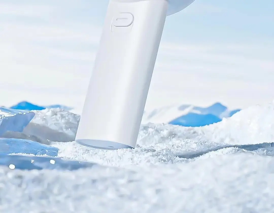 Qualitell Y4 Digital Handheld Fan 3
