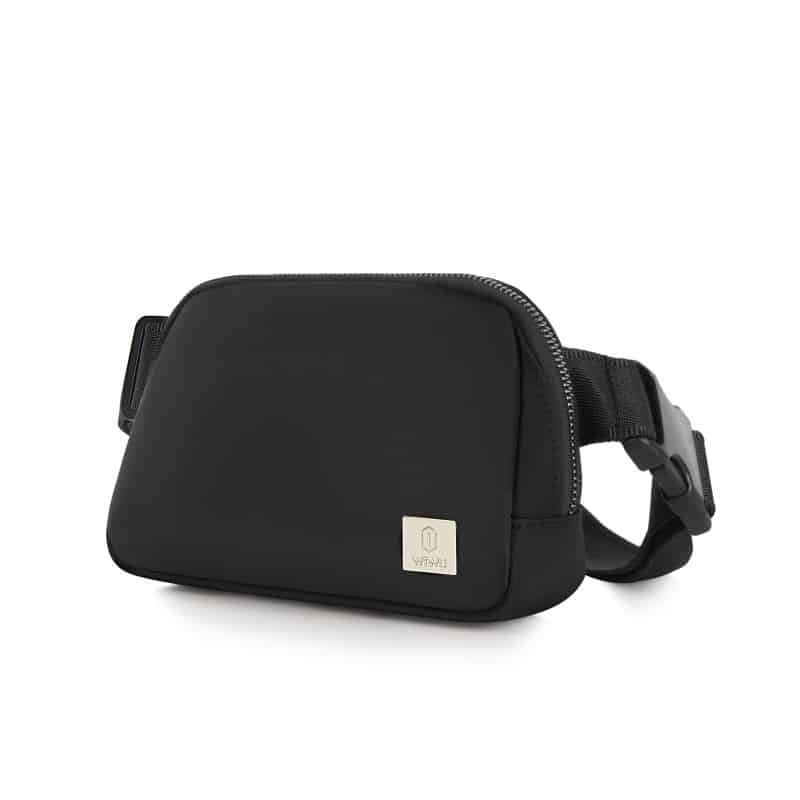 WiWU Lulu Crossbody Bag - Premium Nylon Version (5) WiWU Lulu Crossbody Bag - Premium Nylon Version *Brand WiWU *Style Fashion&Casual *Model Lulu crossbody bag *Material Type Waterproof Nylon *Color Black *Size 21x13.5x5.5cm *Features *Material: waterproof nylon *Multiple pocket for accessories *Net weight 260g *Unit Size: 21x13.5x5.5cm